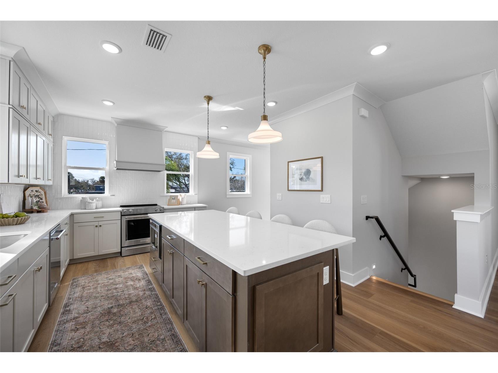 3001 1st Avenue N Saint Petersburg FL 33713 TB8437688 image15