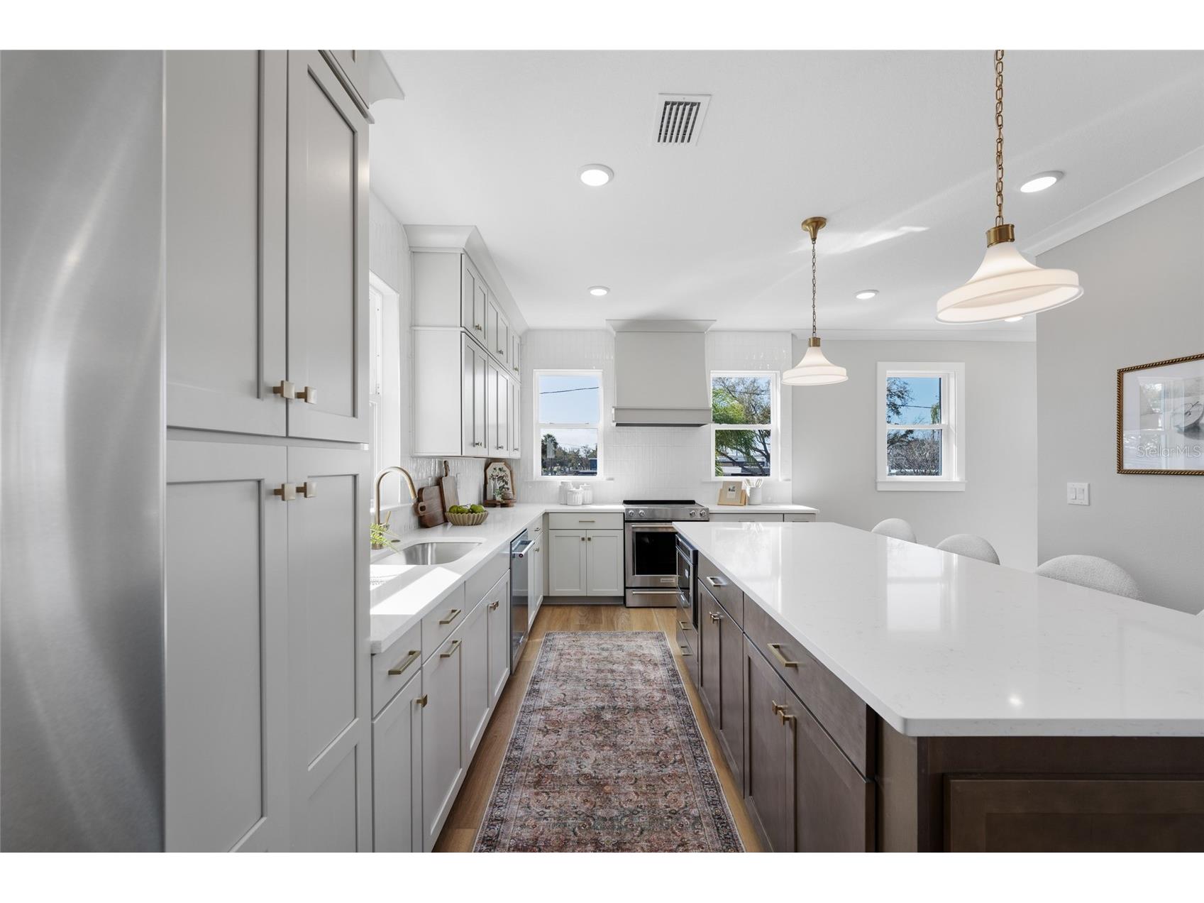 3001 1st Avenue N Saint Petersburg FL 33713 TB8437688 image18