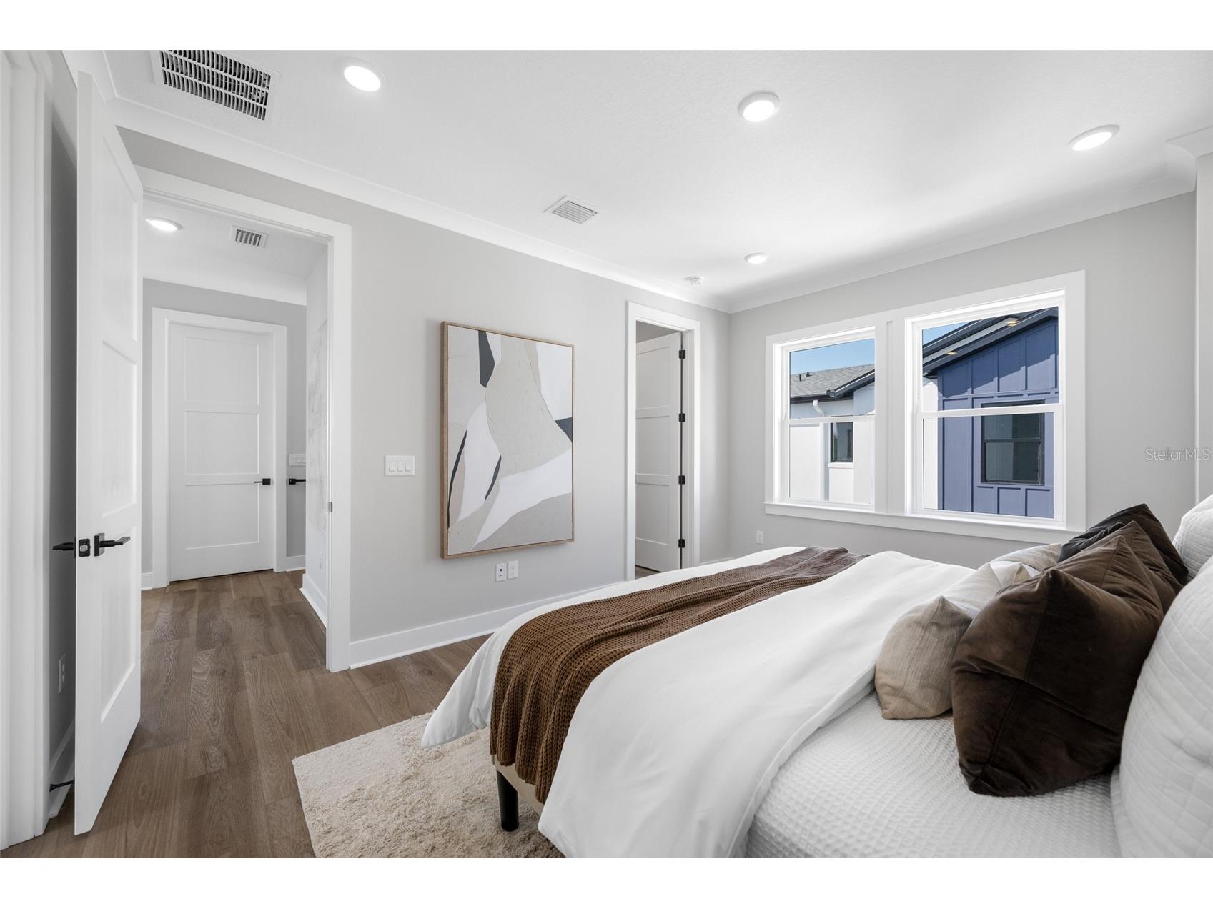 3001 1st Avenue N Saint Petersburg FL 33713 TB8437688 image41