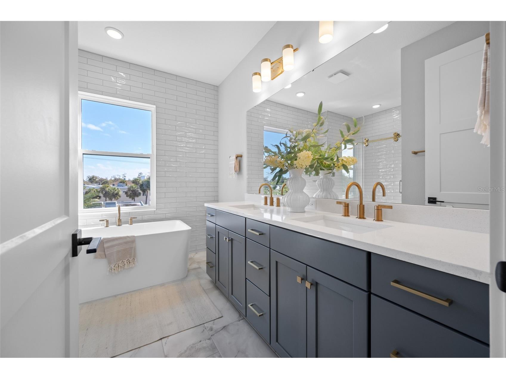 3001 1st Avenue N Saint Petersburg FL 33713 TB8437688 image43