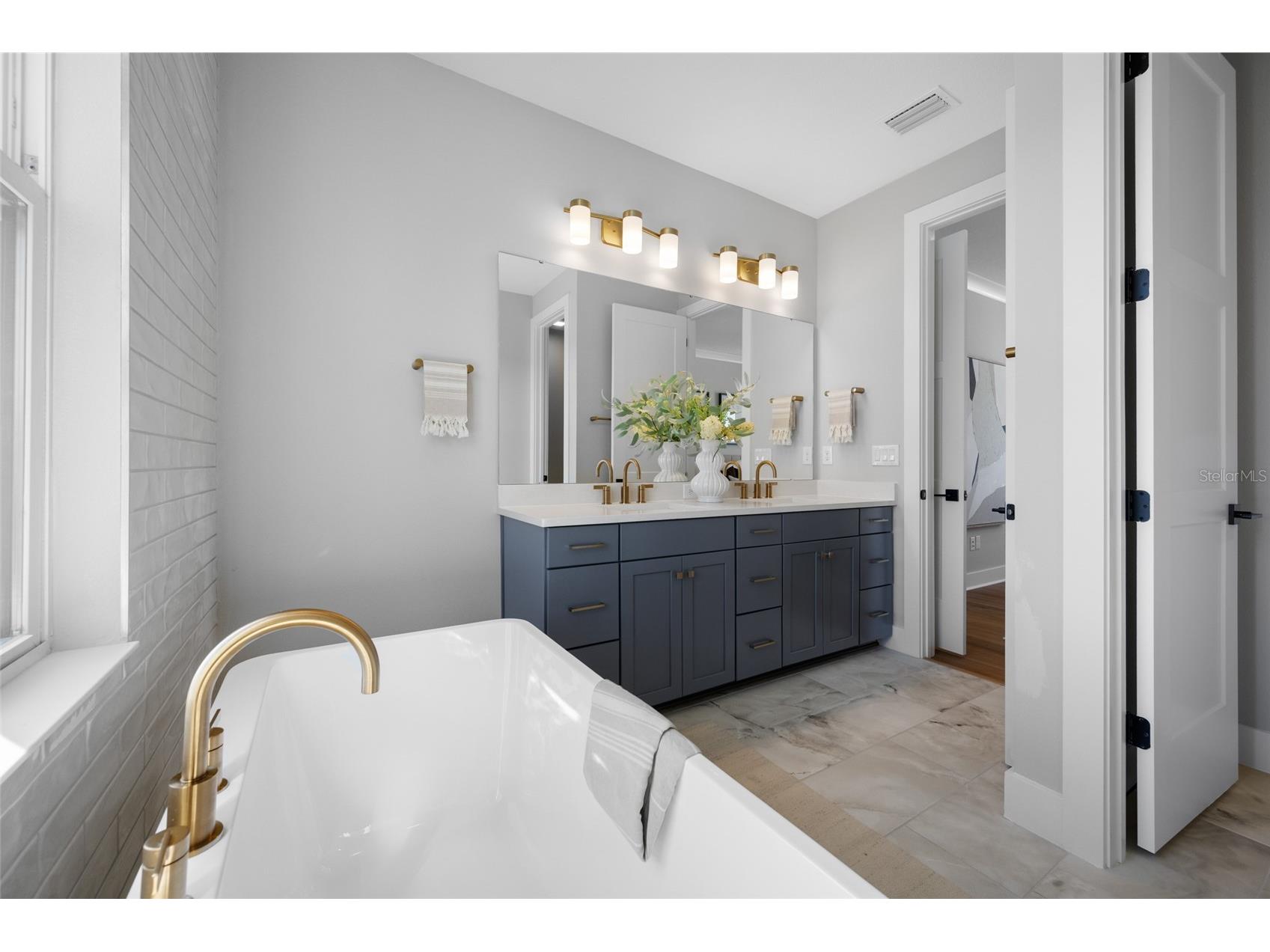 3001 1st Avenue N Saint Petersburg FL 33713 TB8437688 image46