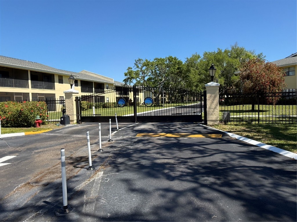 3001 58th Ave S #1103 Saint Petersburg FL 33712 TB8365421 image1