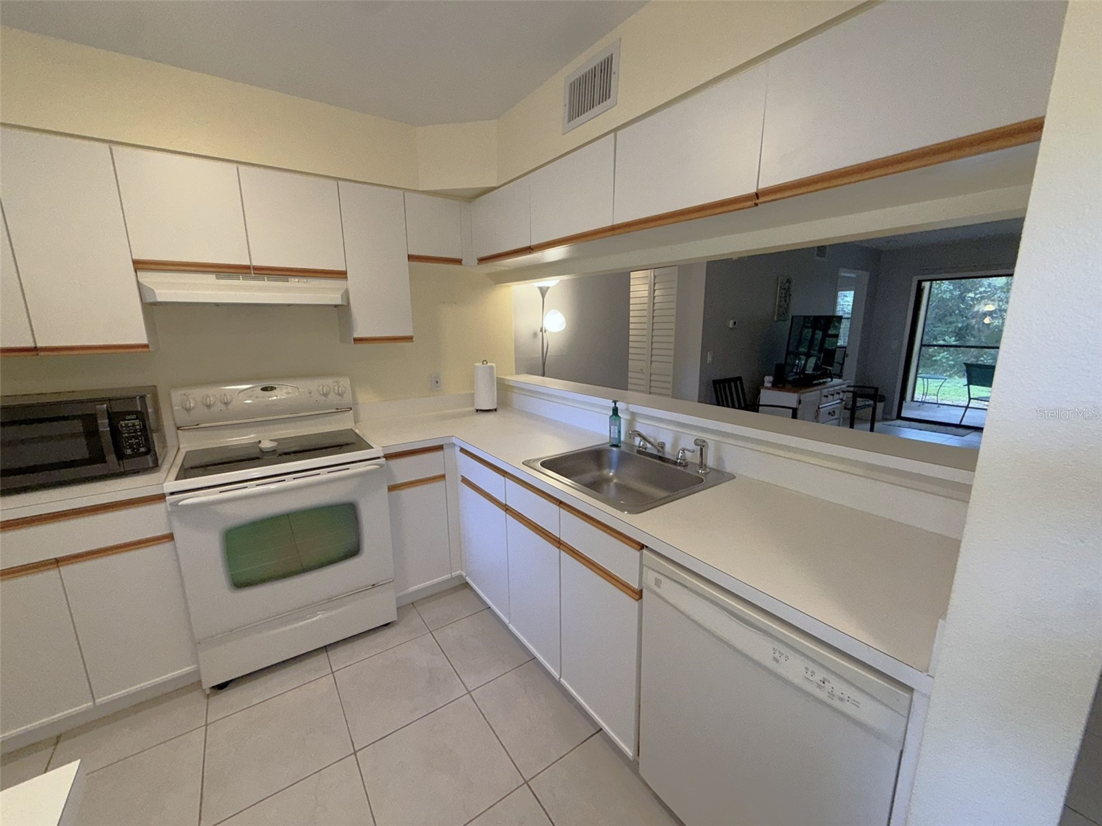3001 58th Avenue S #805 Saint Petersburg FL 33712 TB8508871 image6