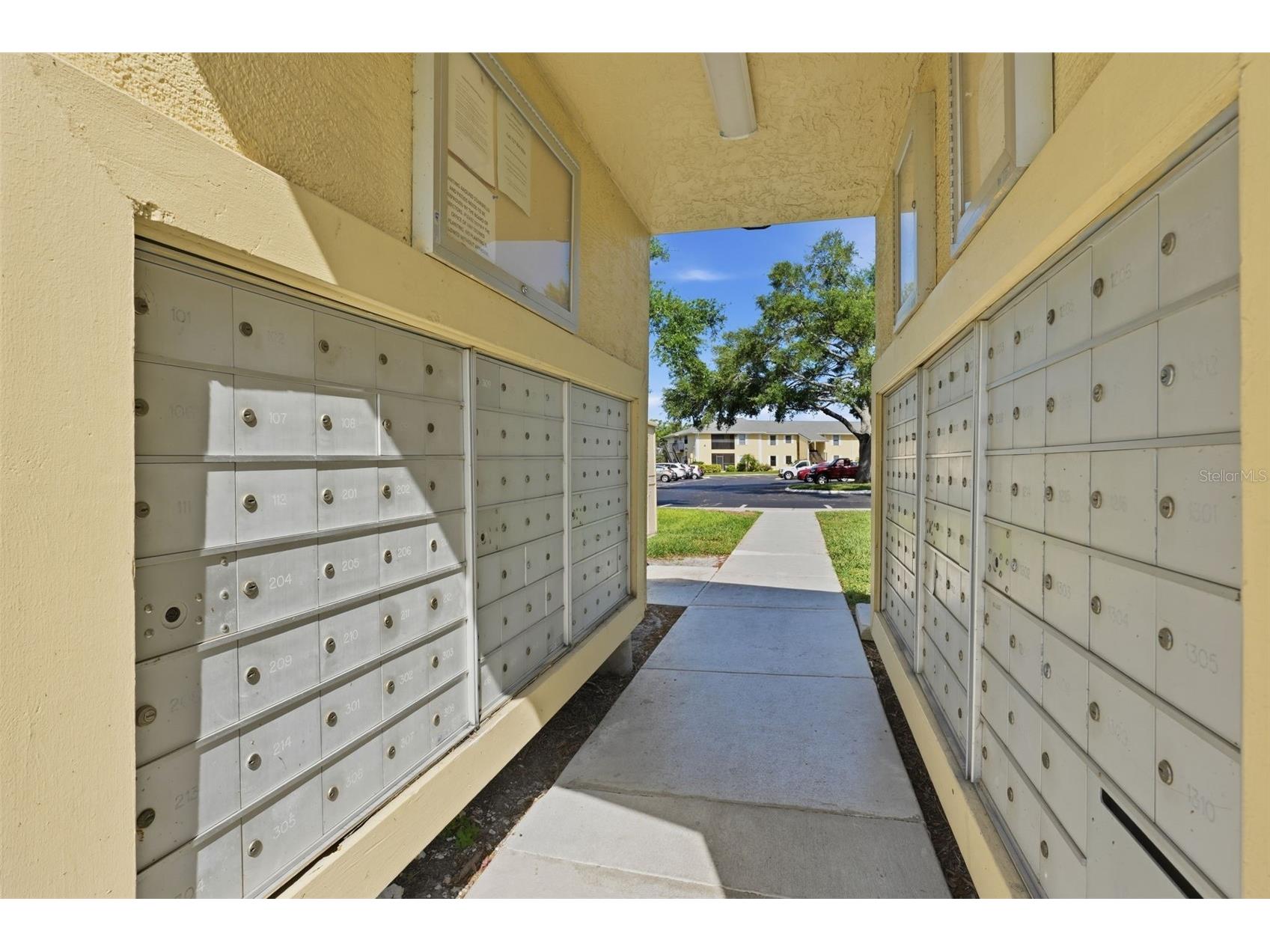 3001 58th Avenue S #1005 Saint Petersburg FL 33712 TB8502465 image37