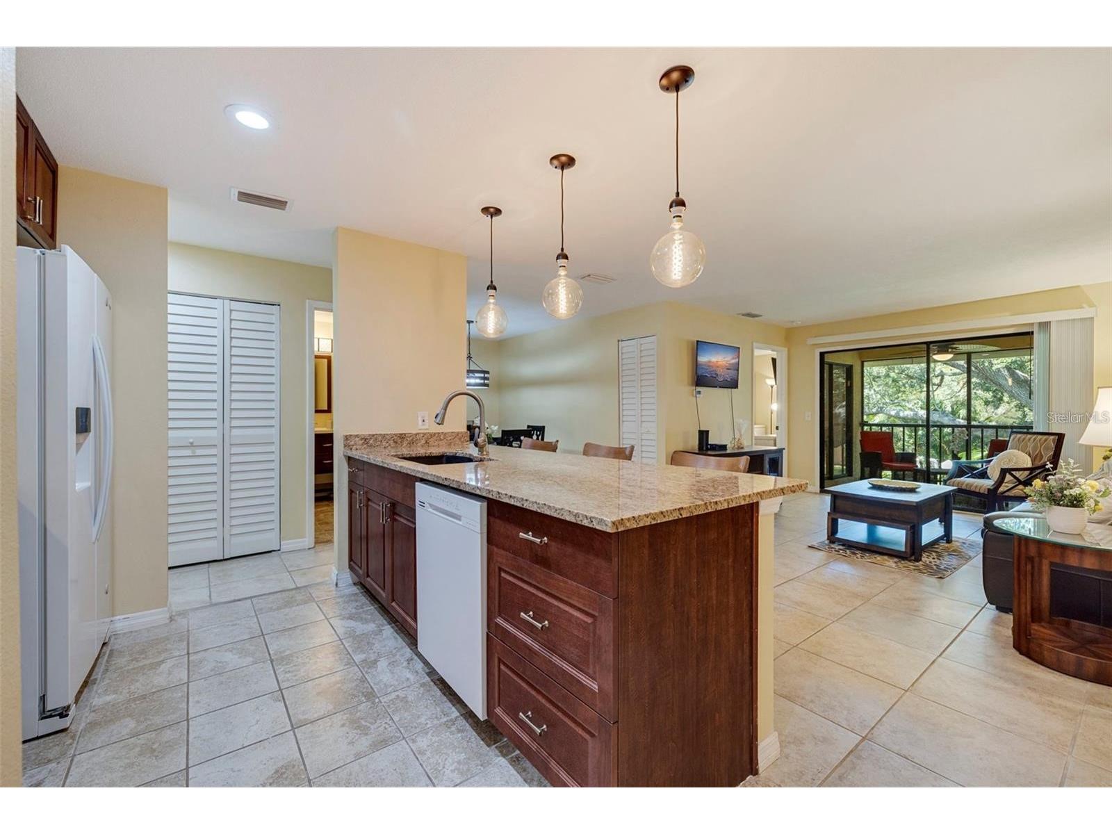 3001 58th Avenue S #1014 Saint Petersburg FL 33712 TB8490491 image7