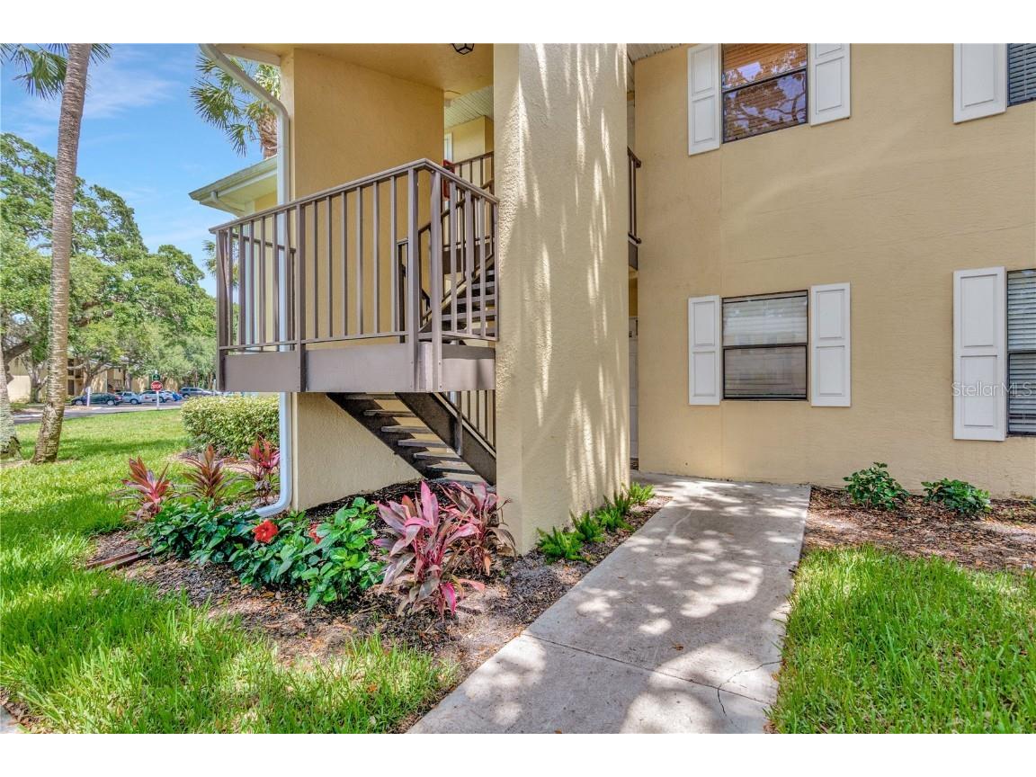3001 58th Avenue S #104 Saint Petersburg FL 33712 T3448770 image1