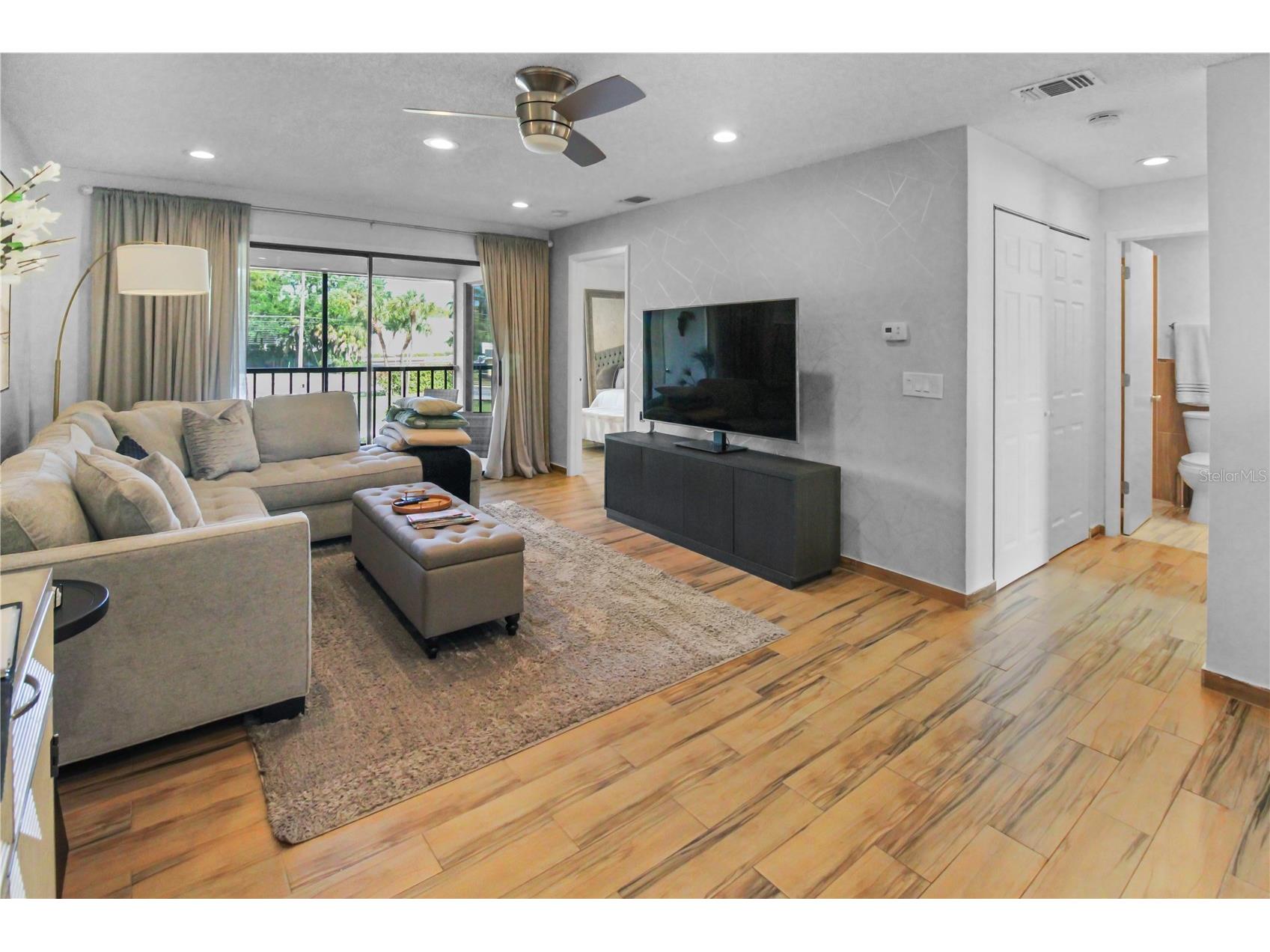 3001 58th Avenue S #408 Saint Petersburg FL 33712 TB8490330 image8