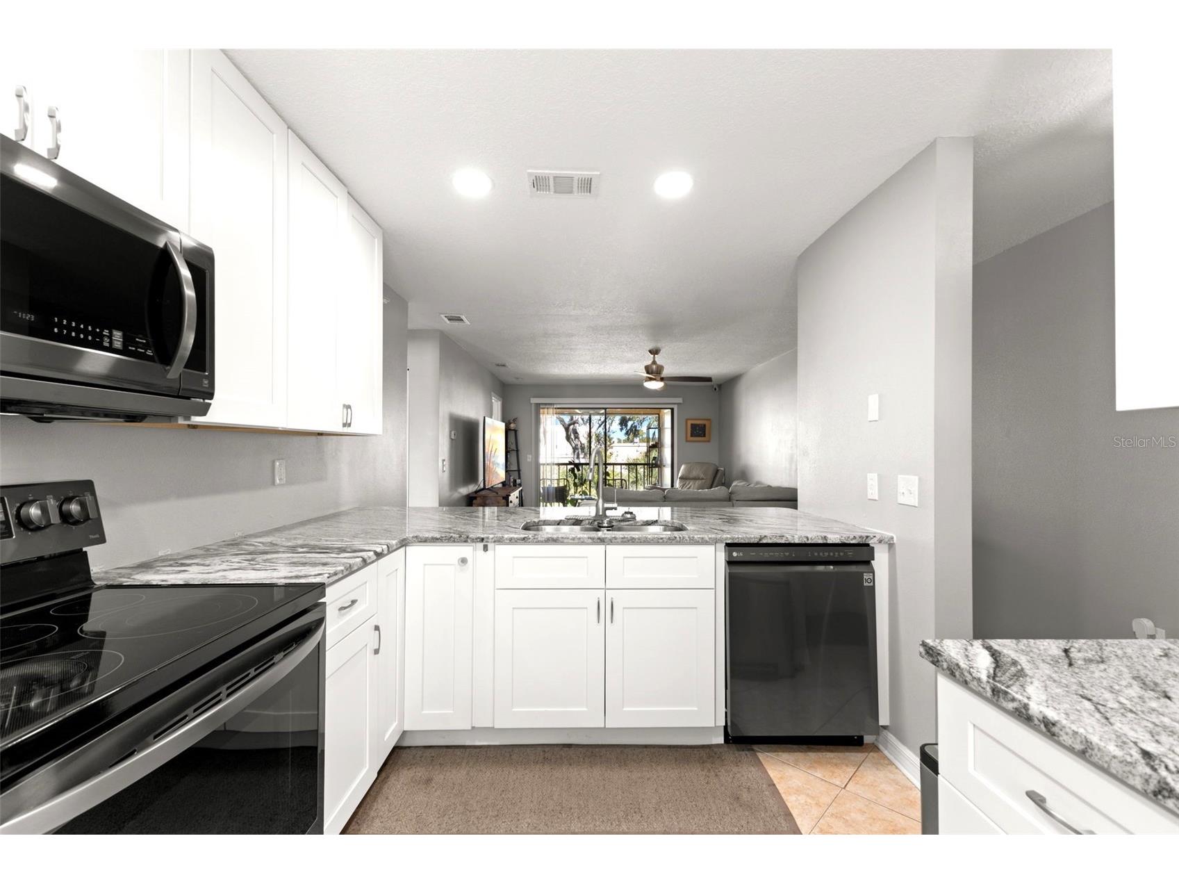 3001 58th Avenue S #606 Saint Petersburg FL 33712 TB8467330 image13