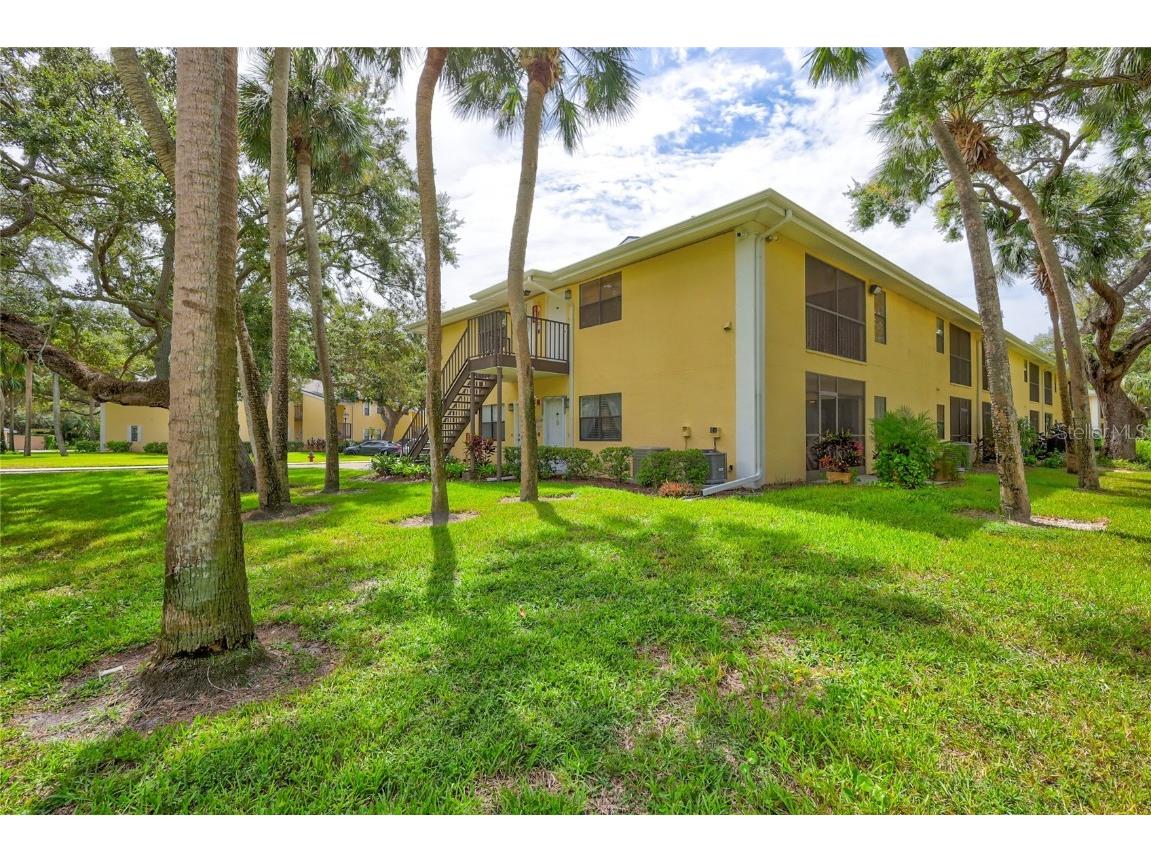 3001 58th Avenue S #615 Saint Petersburg FL 33712 U8214639 image1