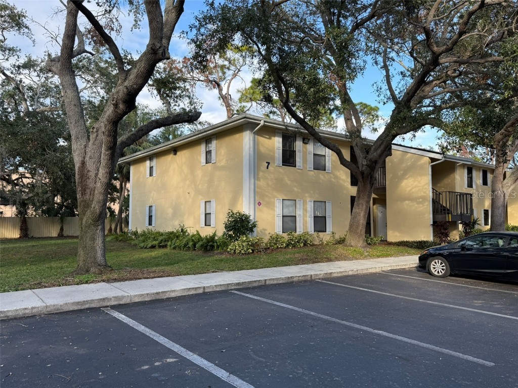 3001 58th Avenue S #701 Saint Petersburg FL 33712 TB8340539 image1