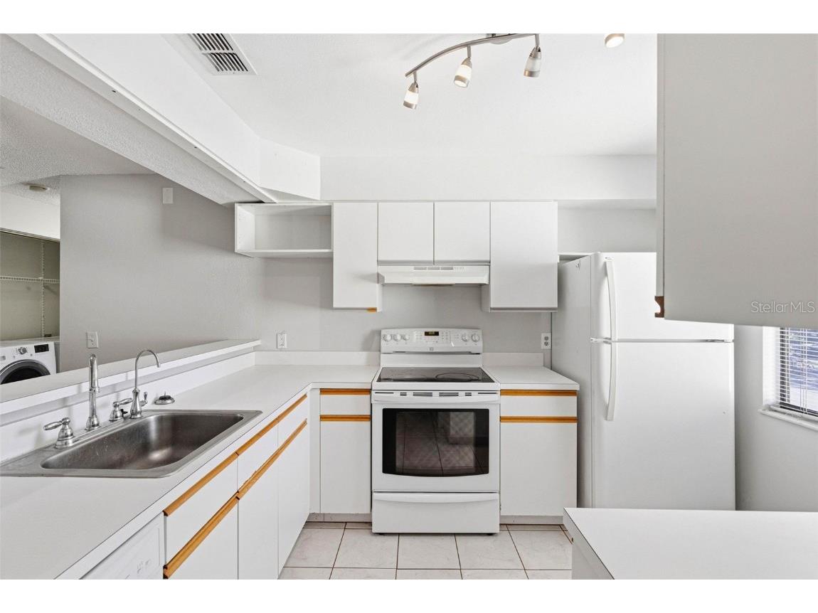 3001 58th Avenue S #904 Saint Petersburg FL 33712 TB8457634 image11