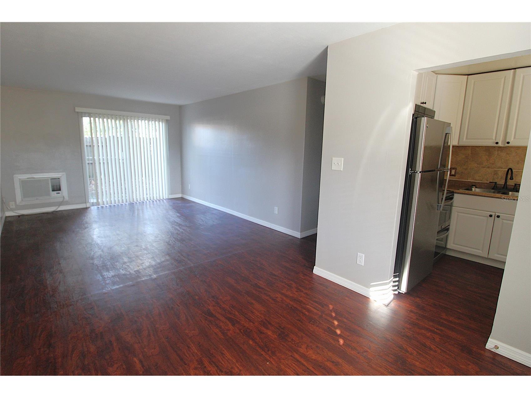 3001 Bee Ridge Road #112 Sarasota FL 34239 A4695525 image2
