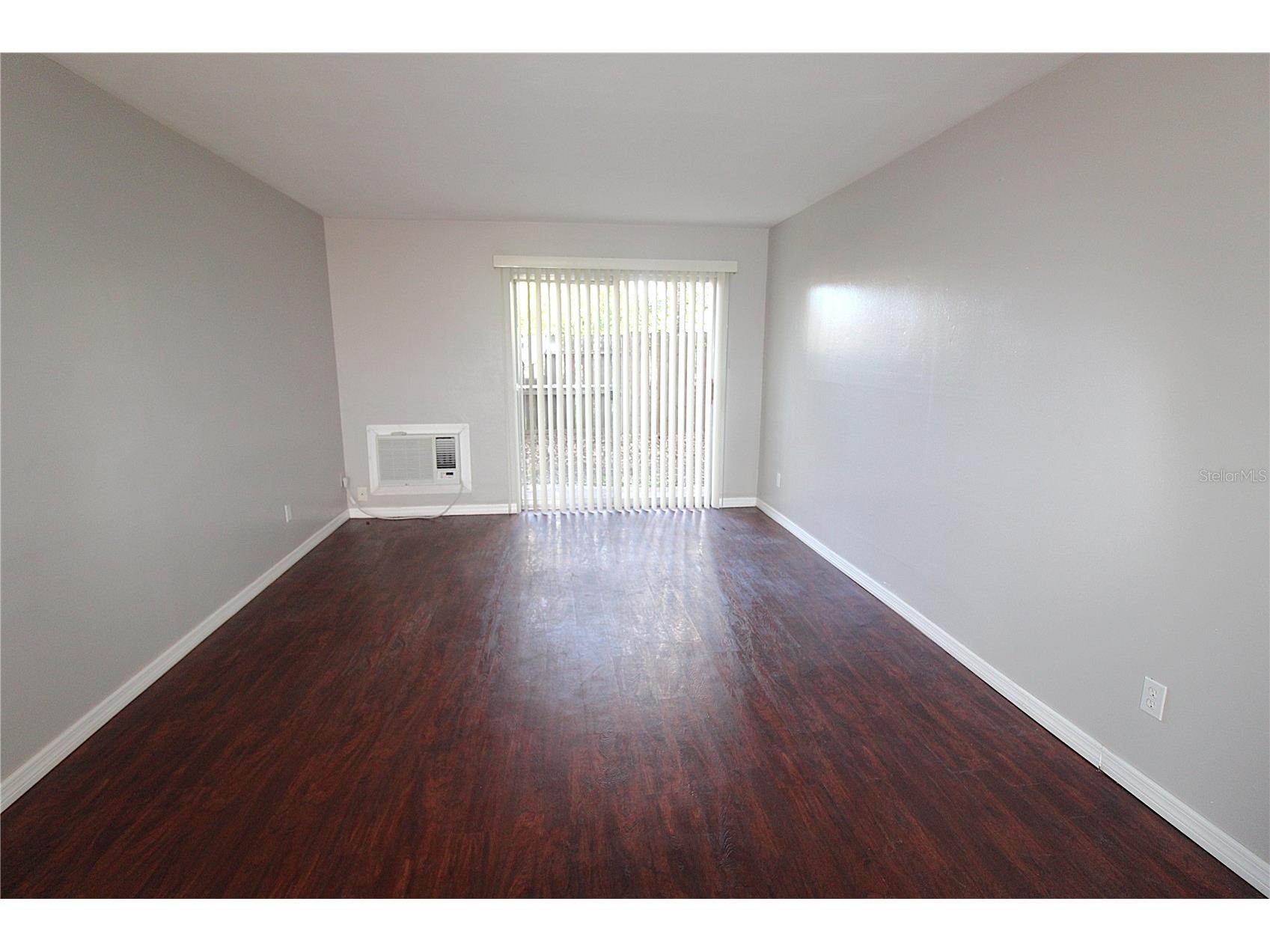 3001 Bee Ridge Road #112 Sarasota FL 34239 A4695525 image6