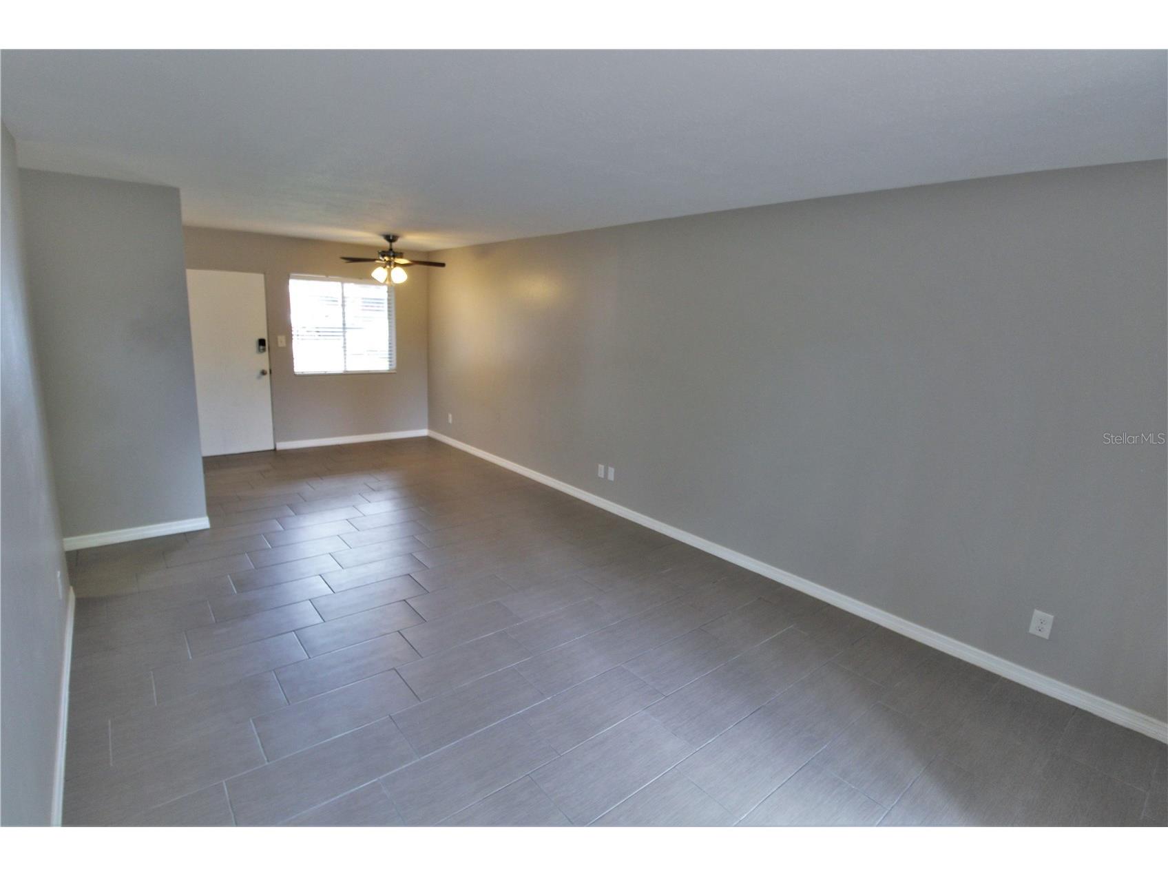 3001 Bee Ridge Road #113 Sarasota FL 34239 A4695530 image4