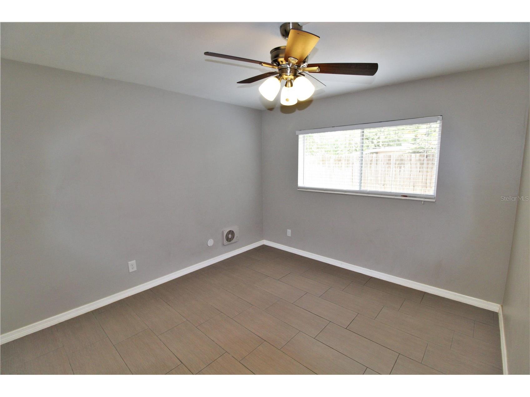 3001 Bee Ridge Road #113 Sarasota FL 34239 A4695530 image6