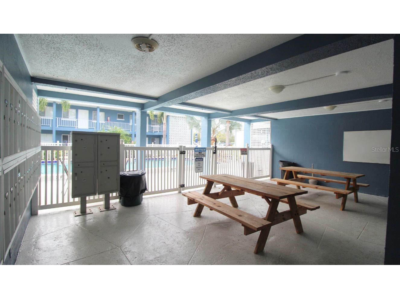 3001 Bee Ridge Road #121 Sarasota FL 34239 A4694957 image16