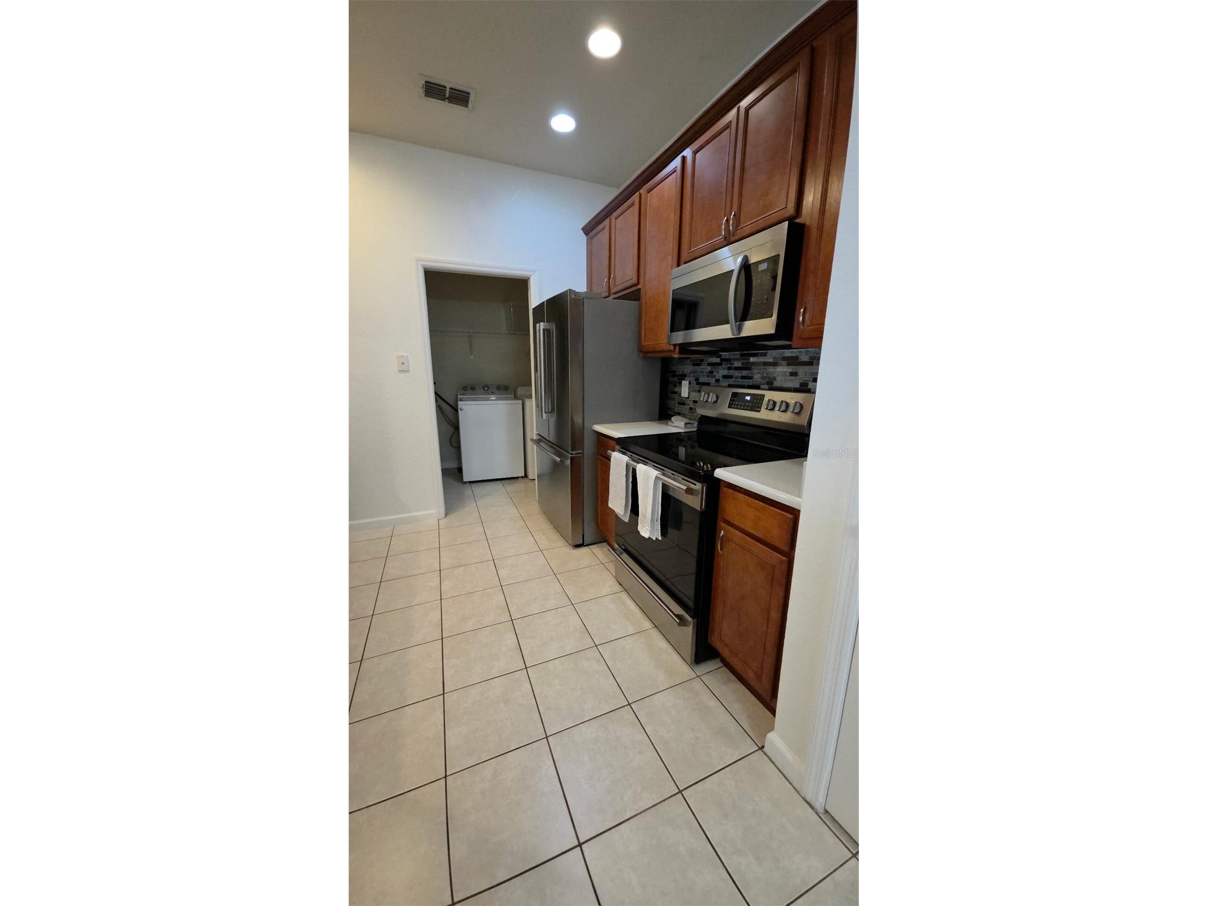 3001 Greystone Loop #208 Kissimmee FL 34741 S5151283 image9