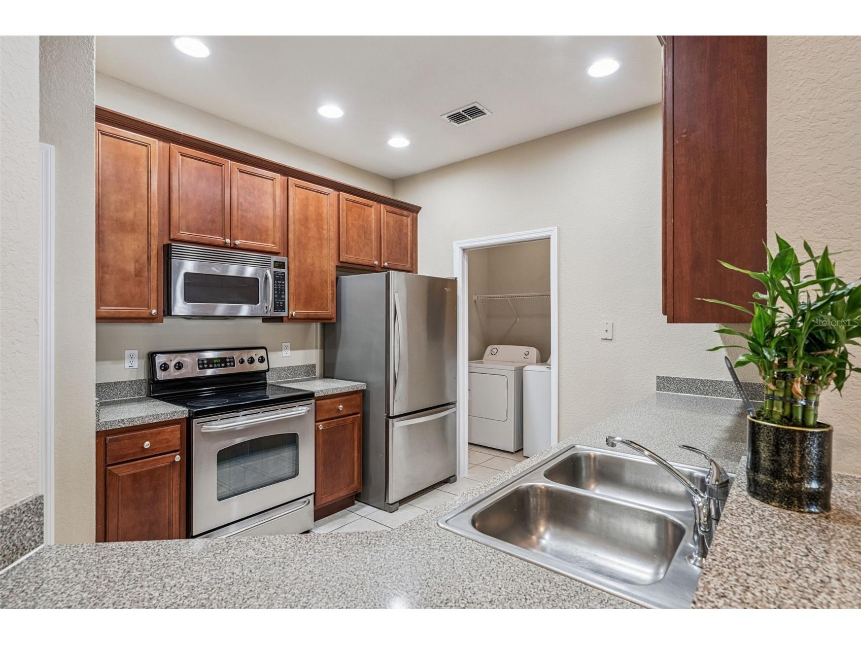 3001 Laurel Park Lane #207 Kissimmee FL 34741 O6391281 image21