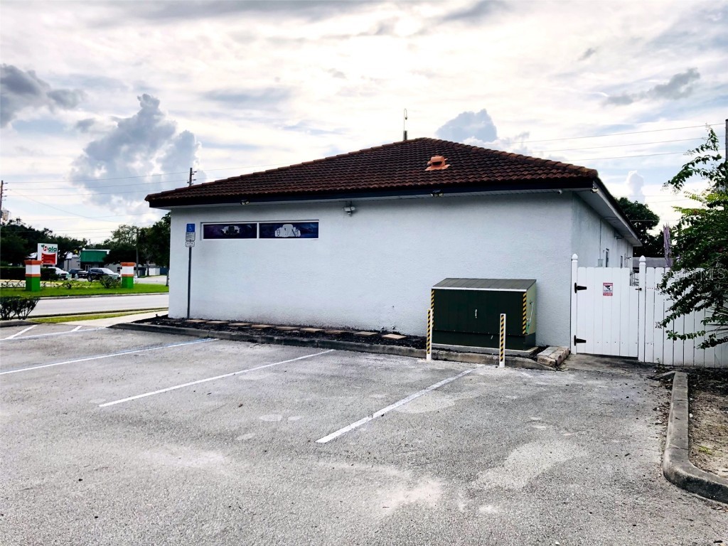 3001 Michigan Avenue Kissimmee FL 34744 S5112415 image6