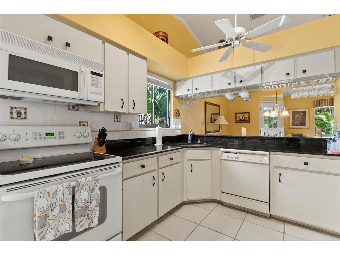 3001 Seawind Circle #10C Venice FL 34293 A4659071 image10