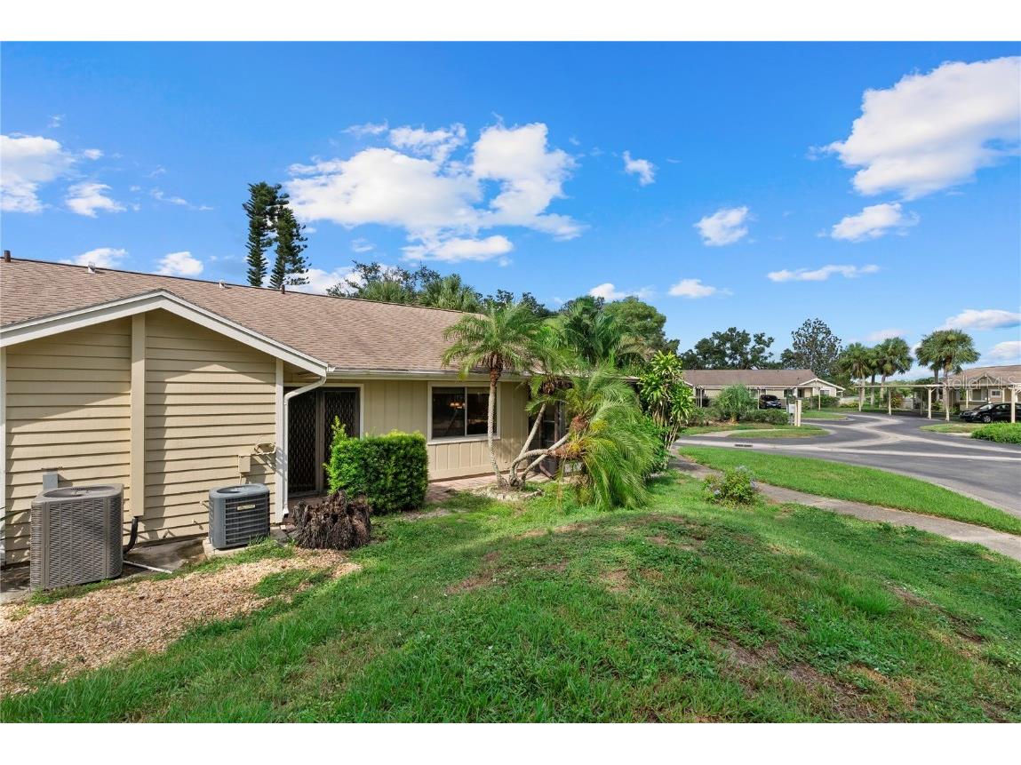 3001 Seawind Circle #10C Venice FL 34293 A4659071 image30