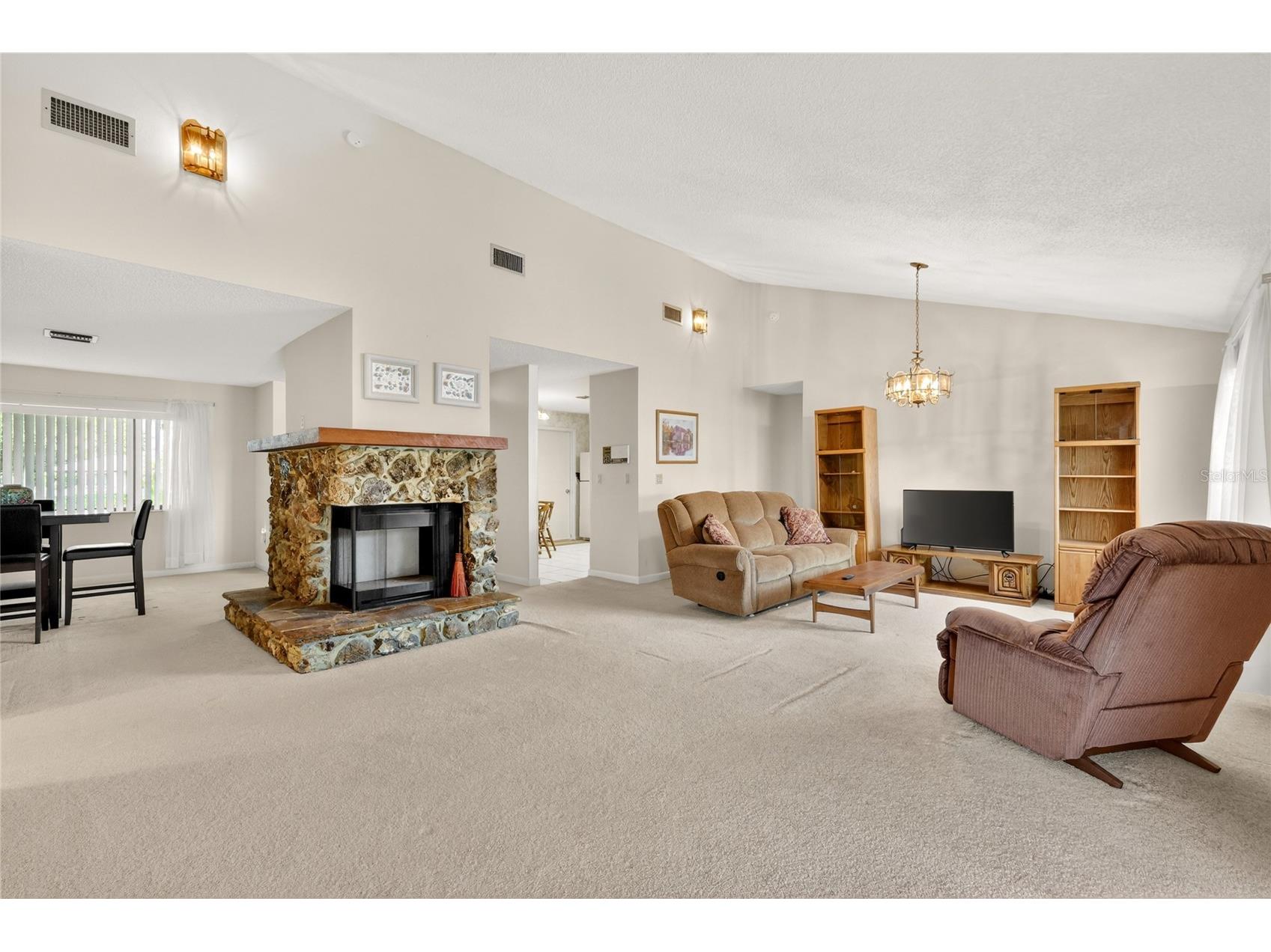 3001 Stratford Lane Mount Dora FL 32757 G5112775 image12