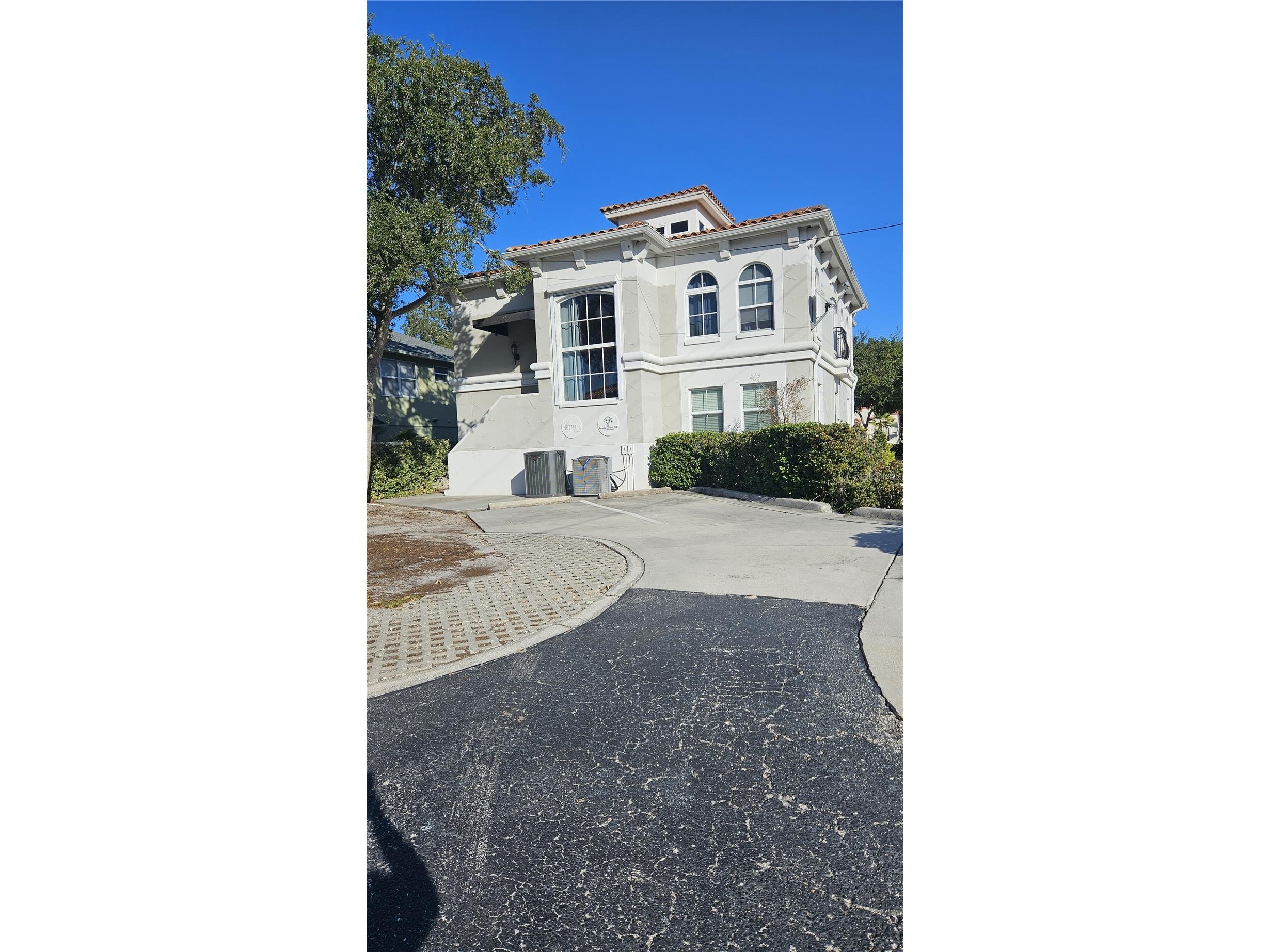 3001 W Azeele Street Tampa FL 33609 TB8468482 image1
