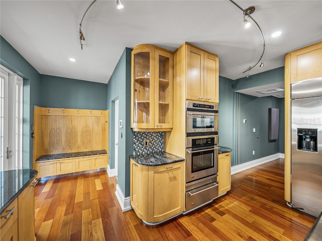 3001 W San Rafael Street Tampa FL 33629 TB8438837 image28