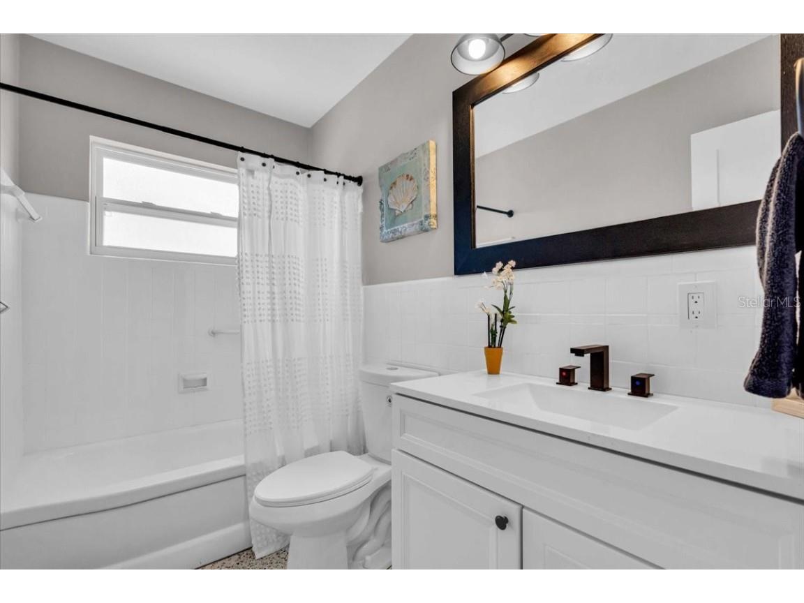 3002 58th Street S Gulfport FL 33707 TB8434121 image13