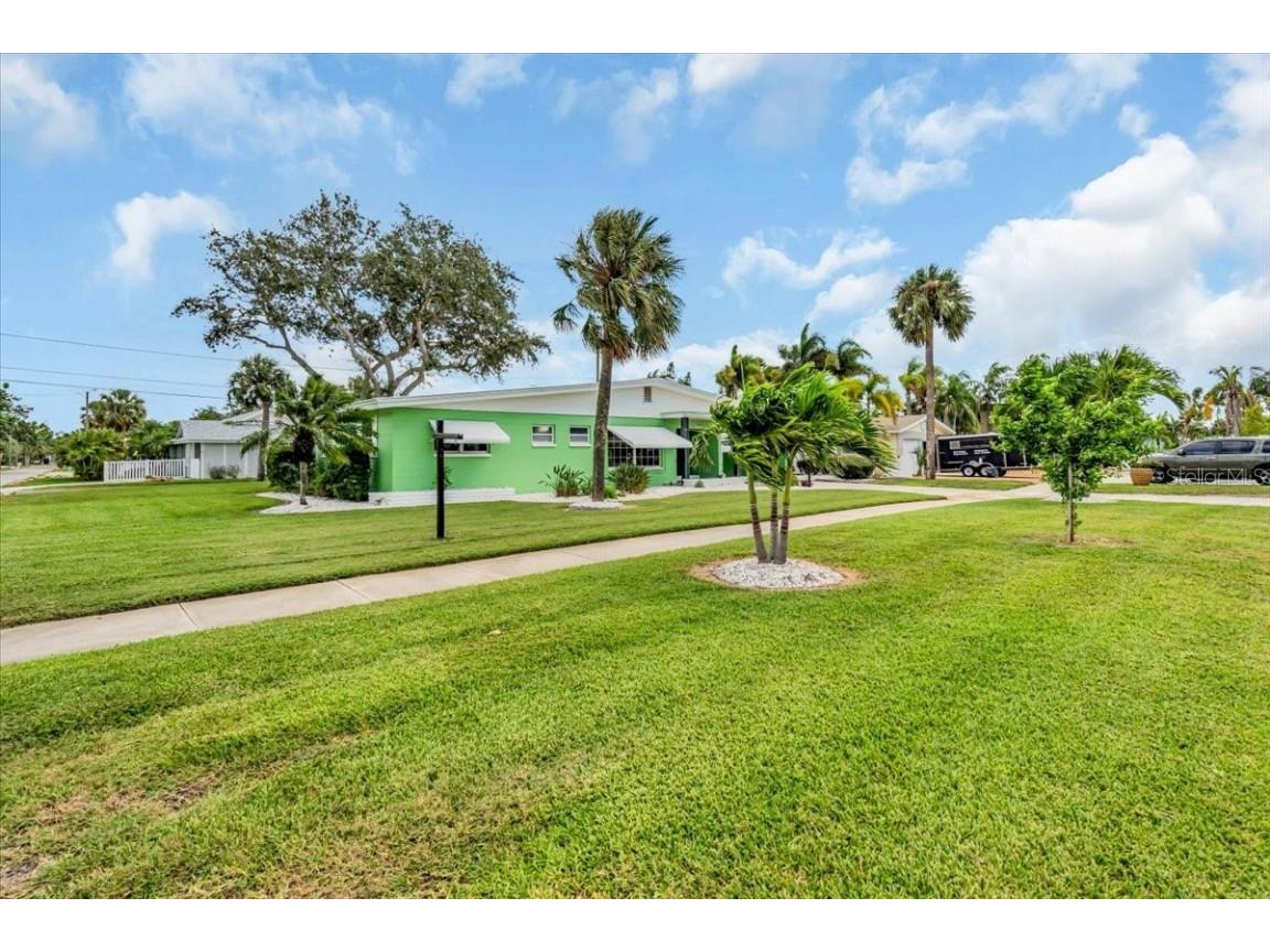 3002 58th Street S Gulfport FL 33707 TB8434121 image3