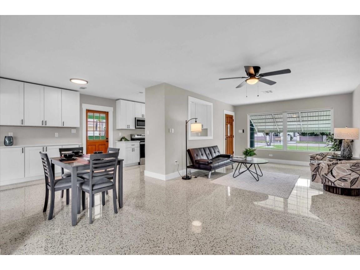 3002 58th Street S Gulfport FL 33707 TB8434121 image4