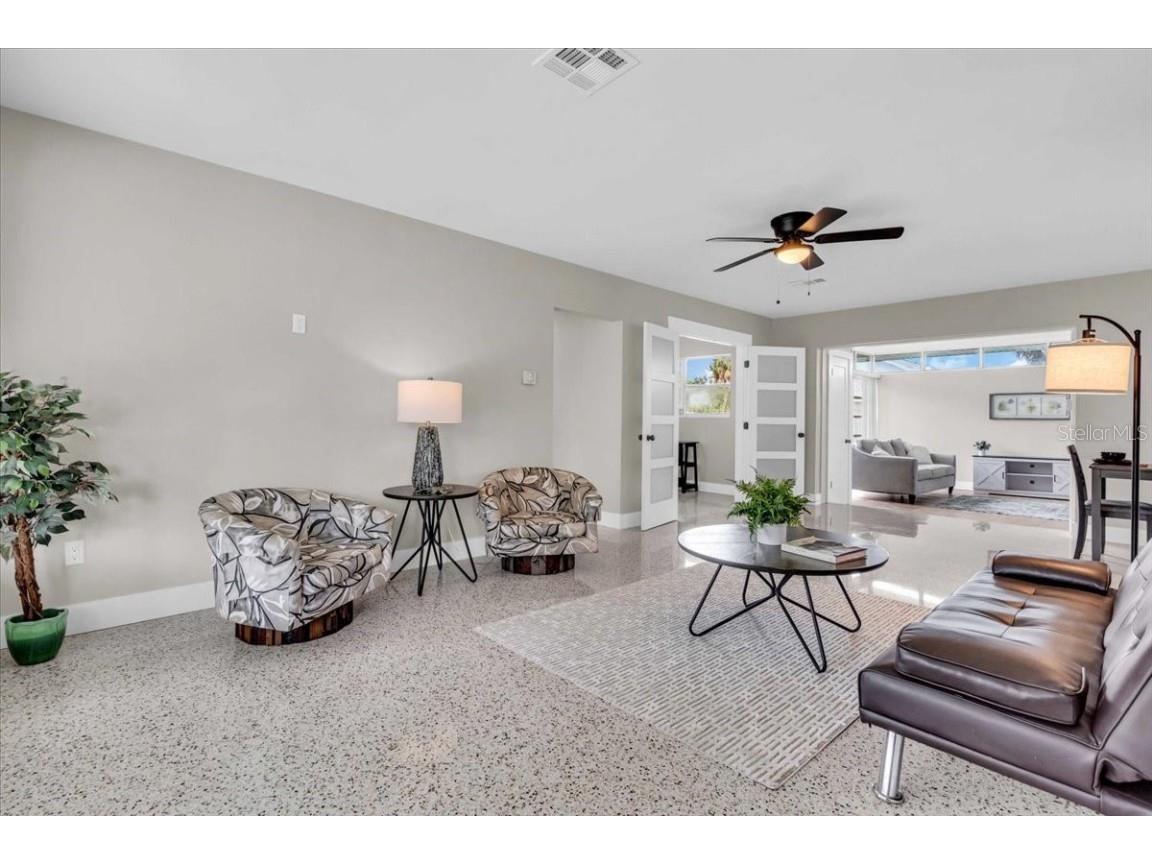 3002 58th Street S Gulfport FL 33707 TB8434121 image6