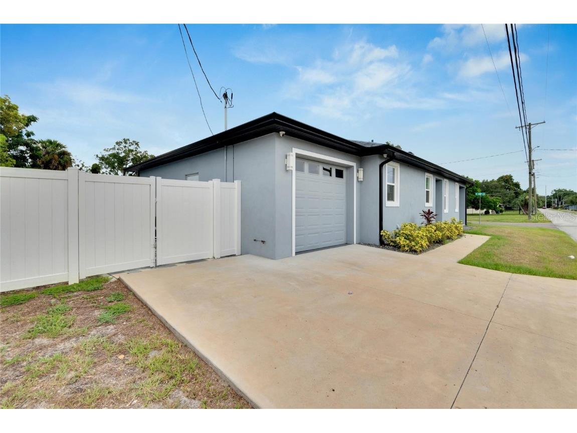 3002 E 38th Avenue Tampa FL 33610 TB8444038 image8