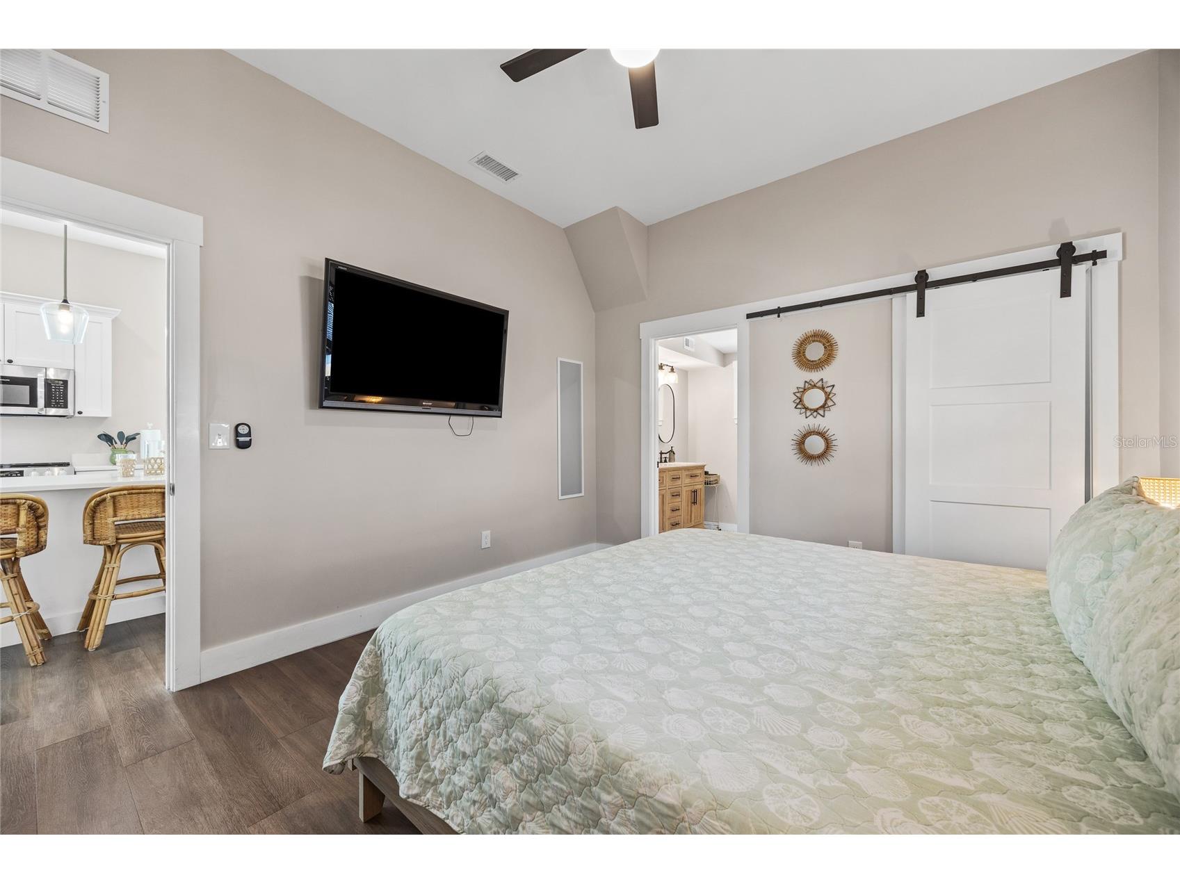 3002 N 16th Street Tampa FL 33605 TB8489405 image10