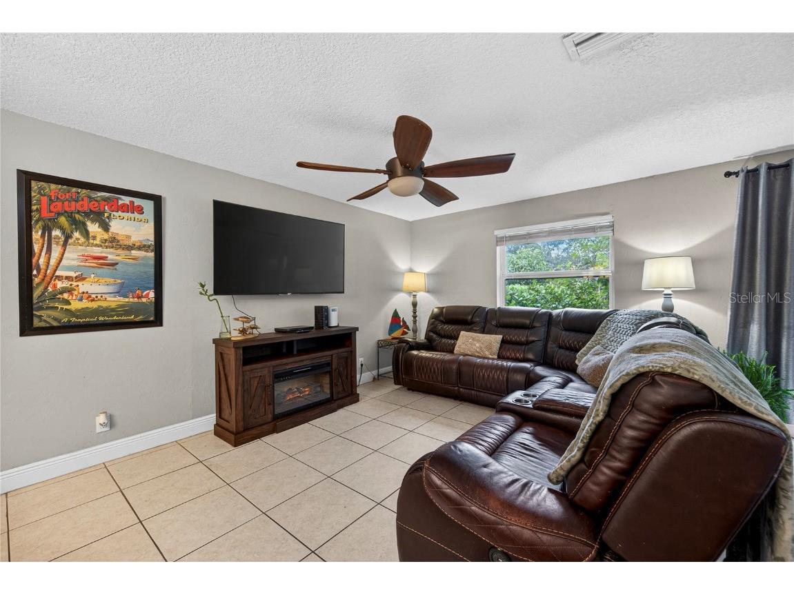 3002 NW 103 Lane Coral Springs FL 33065 OM715141 image28