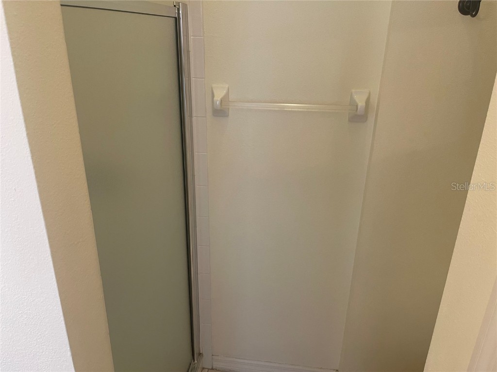 3002 Pointeview Drive Tampa FL 33611 TB8438078 image17