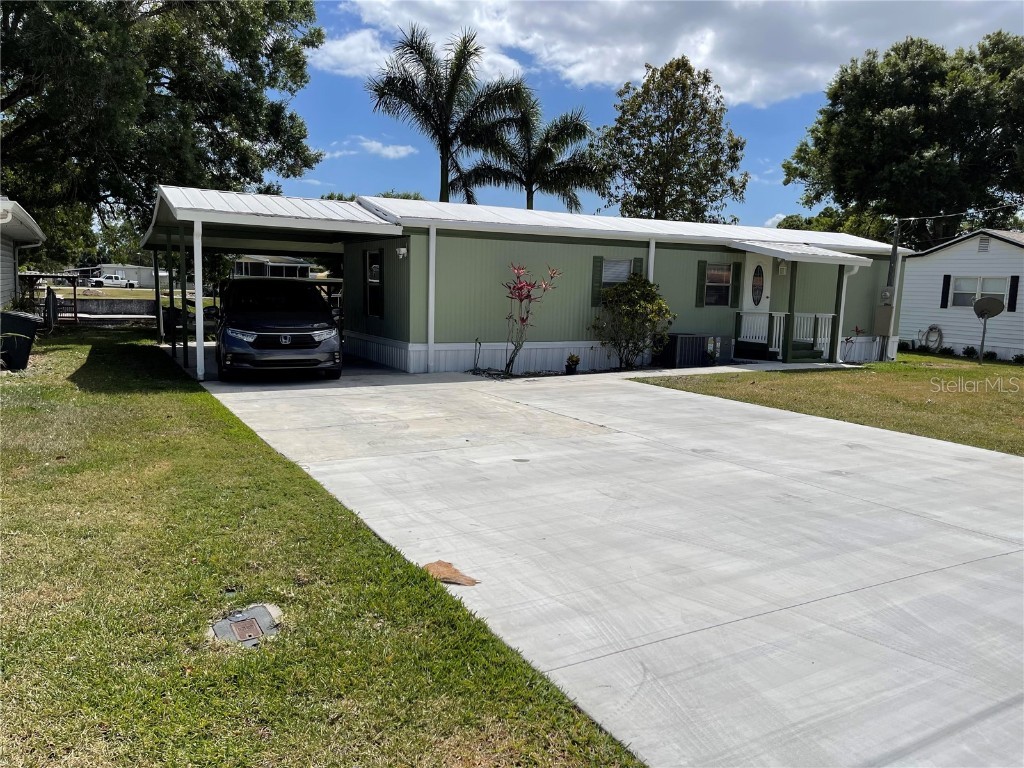 3002 SE 19th Court Okeechobee FL 34974 - ACCESS TO TAYLOR CREEK OK222672 image1