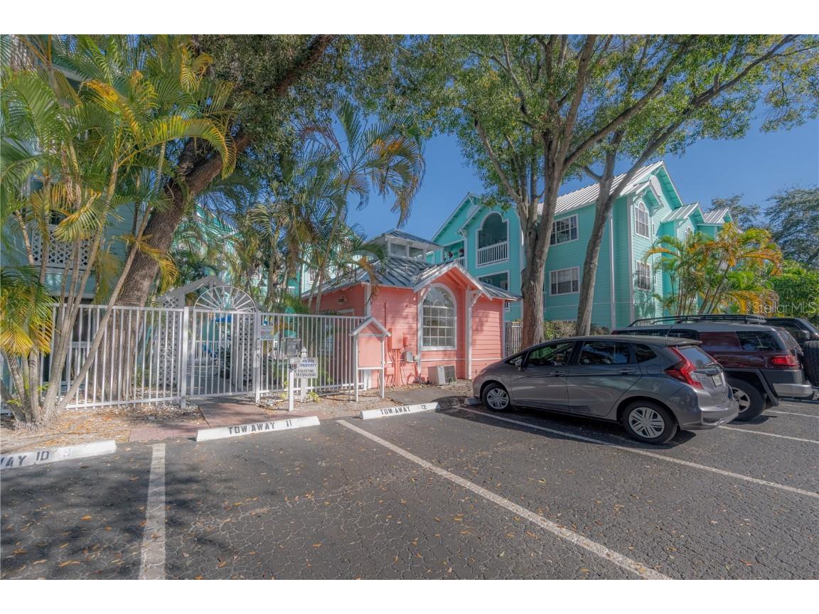 3002 W Cleveland Street #B11 Tampa FL 33609 TB8437573 image33