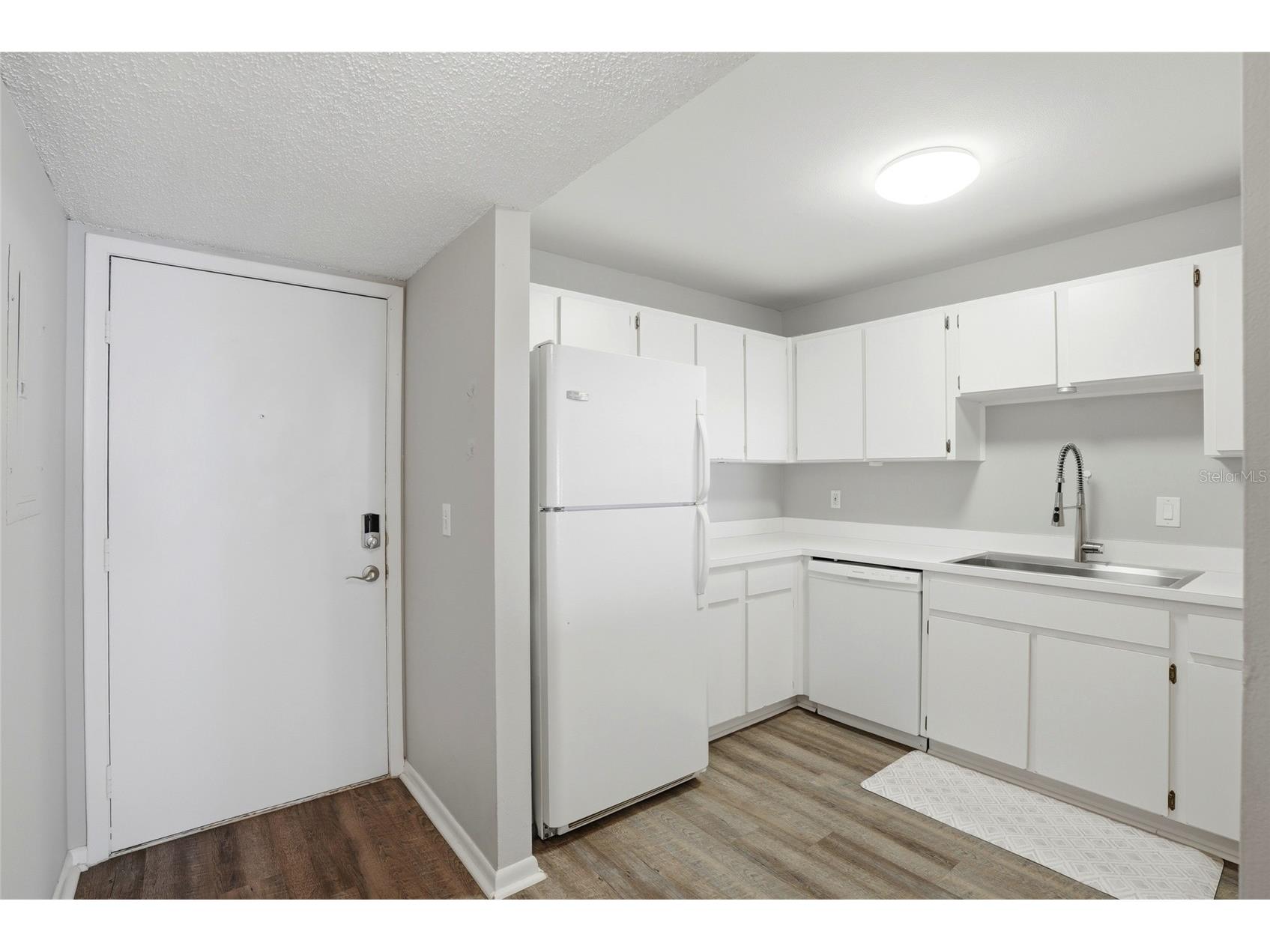 3002 W Cleveland Street #B8 Tampa FL 33609 R4911309 image16
