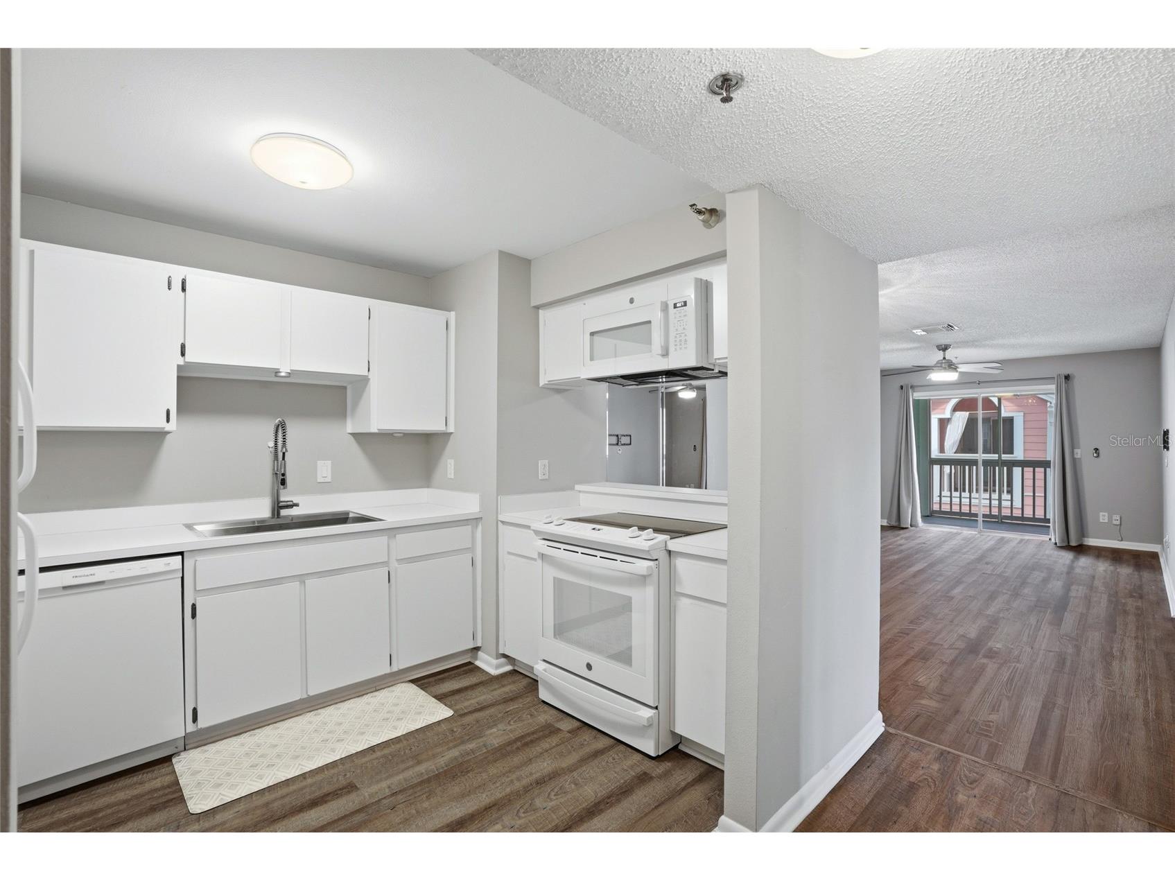 3002 W Cleveland Street #B8 Tampa FL 33609 R4911309 image17