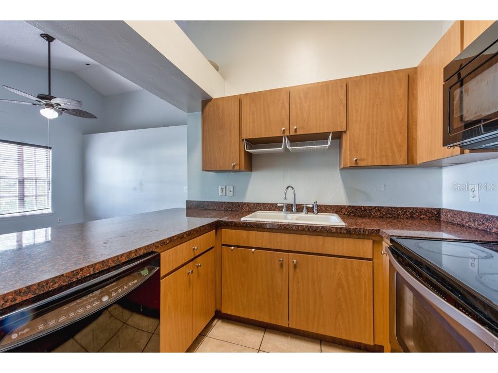 3002 W Cleveland Street #D11 Tampa FL 33609 TB8480129 image11