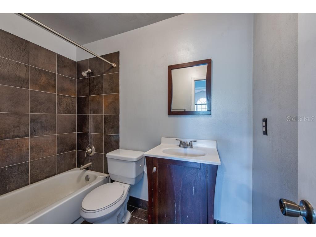 3002 W Cleveland Street #D11 Tampa FL 33609 TB8480129 image17