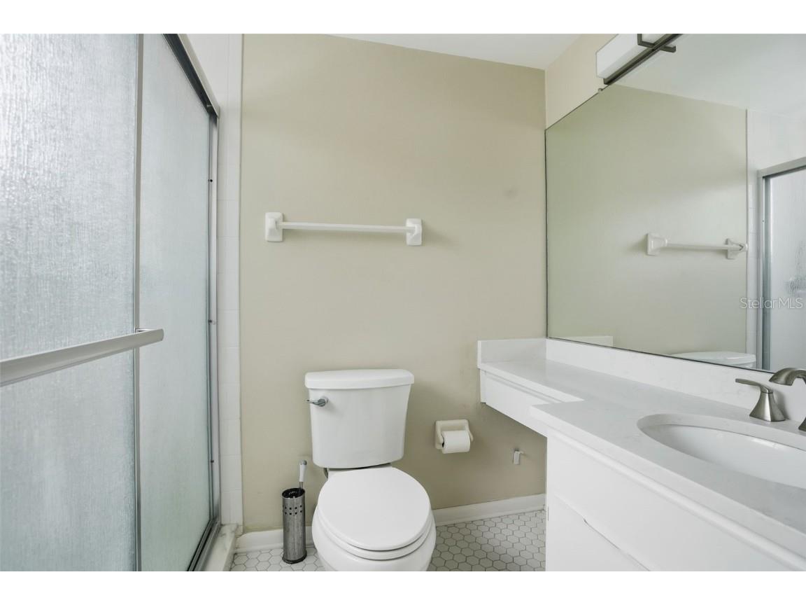 3002 W Cleveland Street #E10 Tampa FL 33609 TB8441482 image23