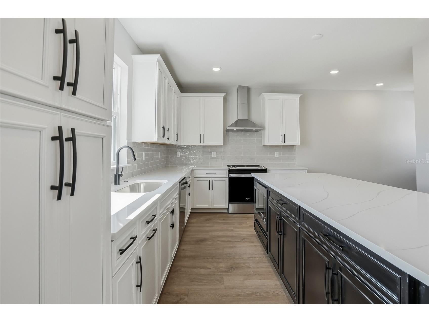 3003 1st Avenue N Saint Petersburg FL 33713 TB8489778 image25