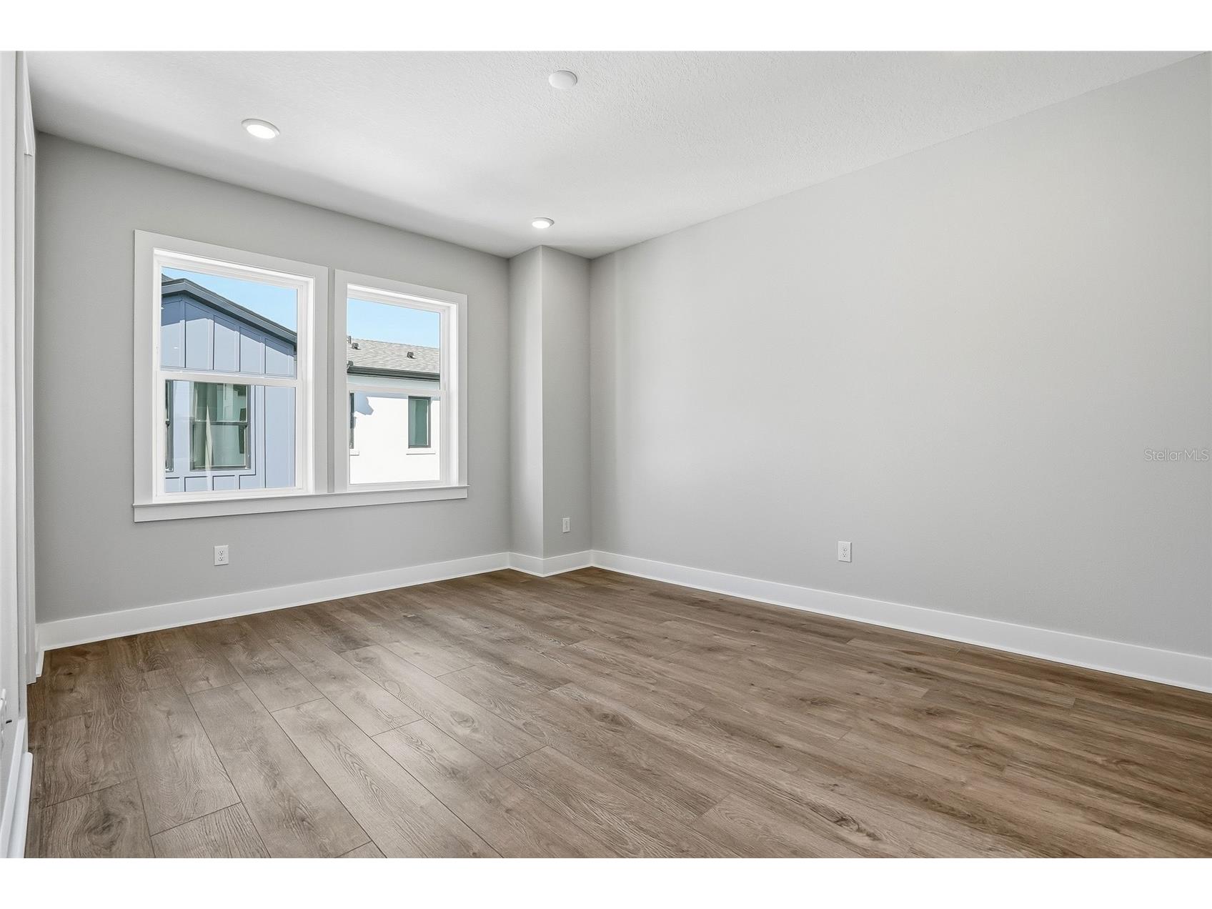 3003 1st Avenue N Saint Petersburg FL 33713 TB8489778 image39