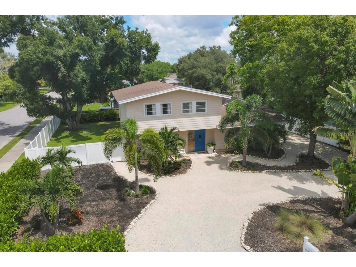 3003 Bay Street Sarasota FL 34237 A4622385 image1