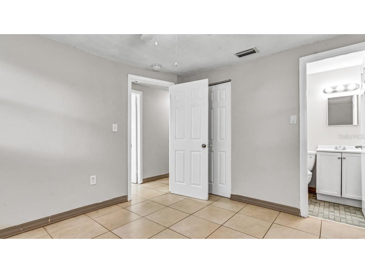 3003 Cord Street Tampa FL 33605 TB8514765 image11