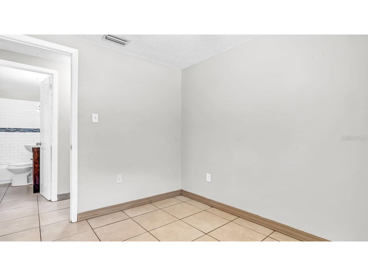3003 Cord Street Tampa FL 33605 TB8514765 image15