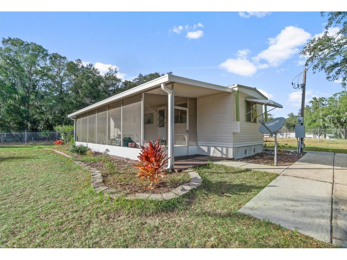 3003 NE 165th Place Citra FL 32113 OM670431 image1