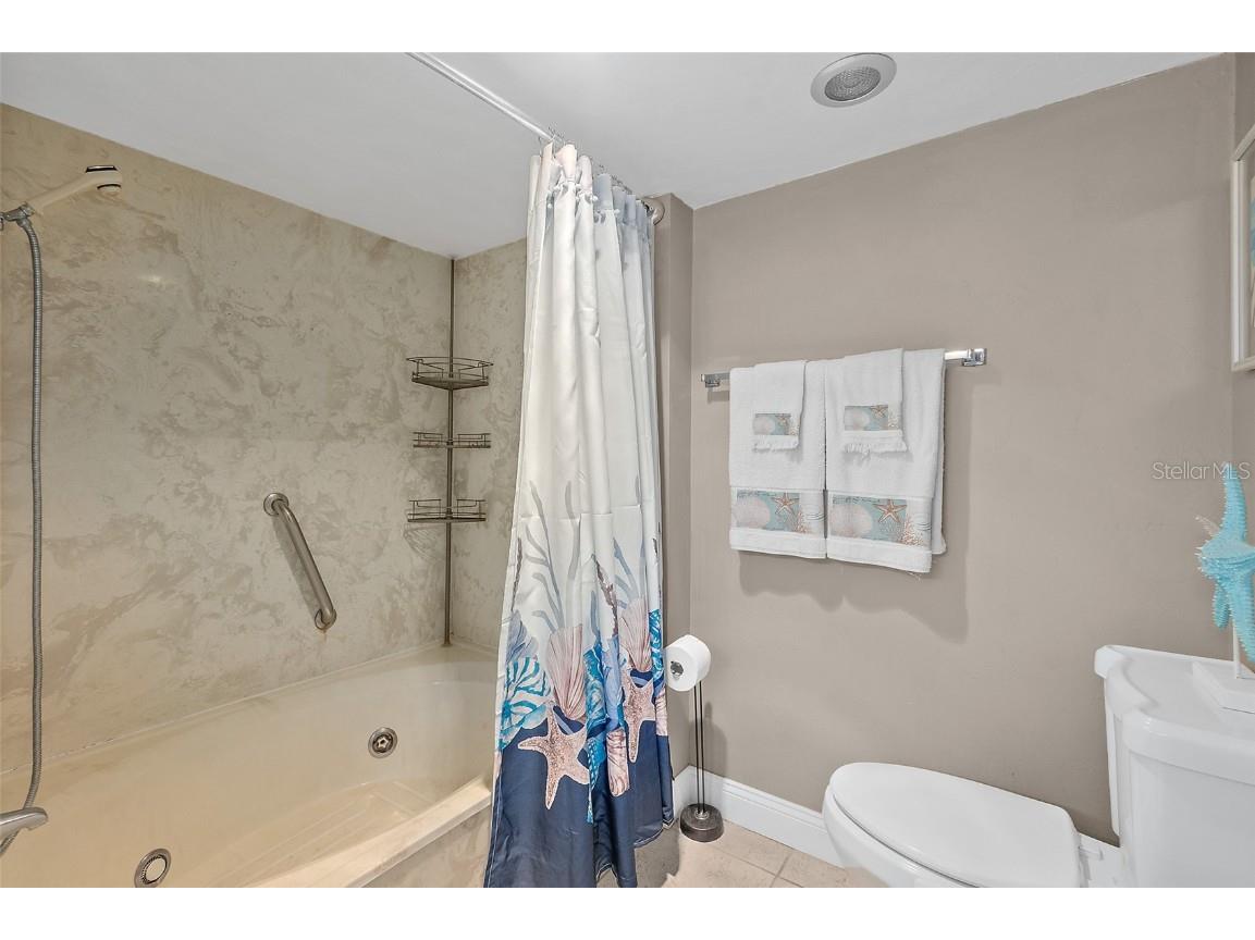 3003 S Atlantic Avenue #19B4 Daytona Beach FL 32118 V4946226 image39